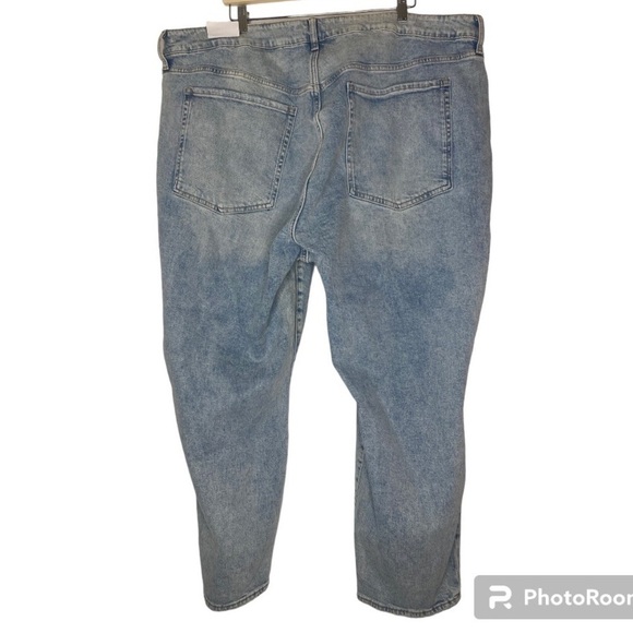 NWT HIGH RISE O.G. STRAIGHT ANKLE LIGHT WASH JEANS SIZE 28 - Picture 8 of 10